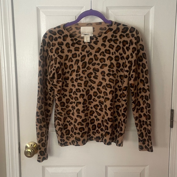 Cynthia Rowley Sweaters - Cynthia Rowley 100% luxurious 2-ply cashmere gorgeous Leopard Print sweater